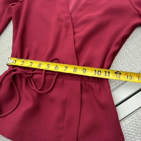 J Crew Burgundy Faux Wrap Top with side zipper vneck size 0 - Picture 6 of 14